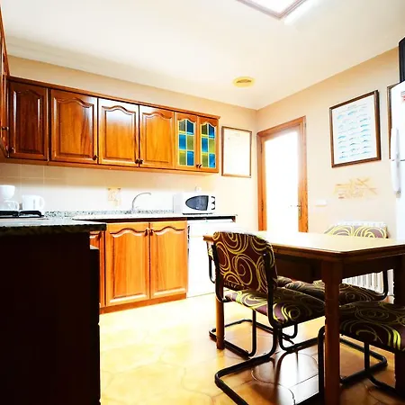 Cartago Apartment *